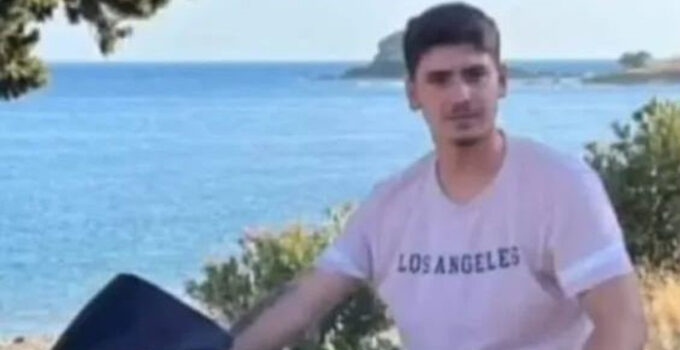 Mersin’de silahlı saldırıya uğrayan 20 yaşındaki genç hayatını kaybetti