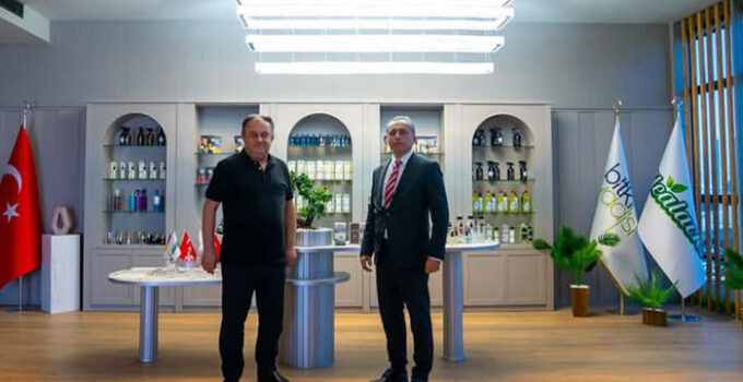 Osmaniye Belediye Başkanı Çenet’ten Coşkun Doğmuş’a ziyaret